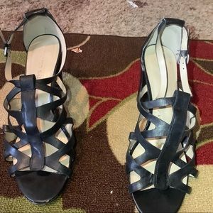 Stylish, professional, comfortable, black pumps